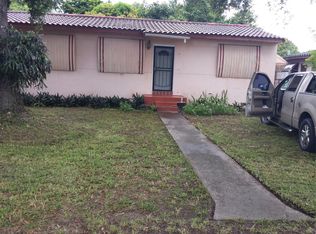 14425 Garden Dr, Miami, FL 33168