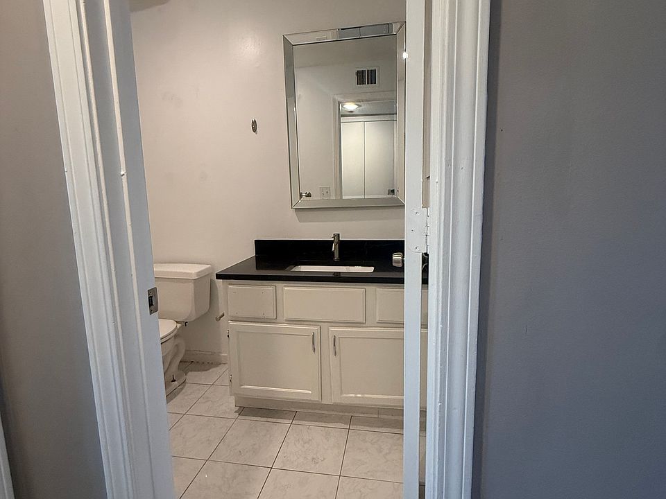 1st image of 11110 Nieman Rd APT 302