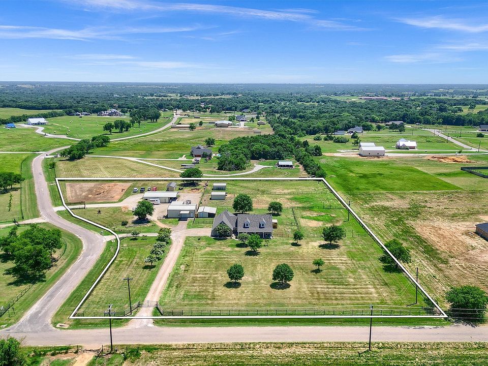 1st image of 43 Kennedi Dr