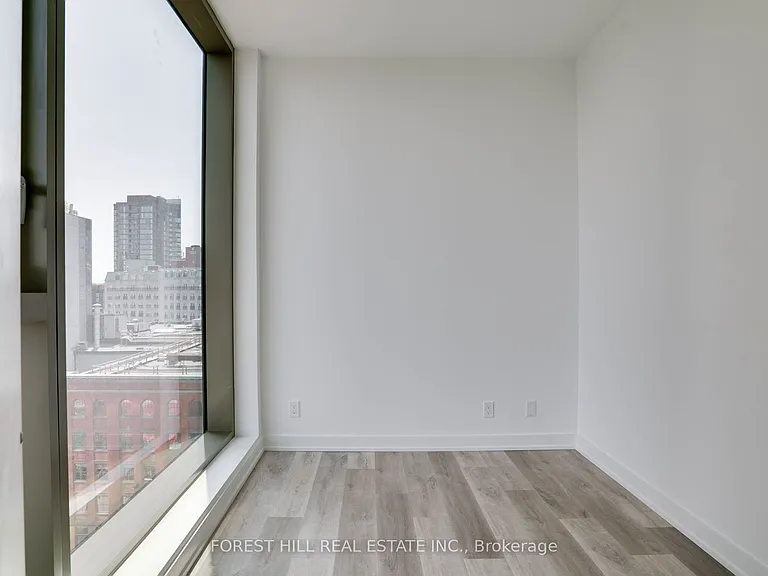 88 Queen St E #702 — Photo 14