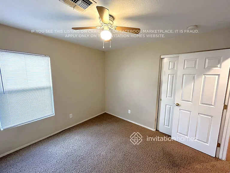 6446 W Valencia Dr — Photo 11