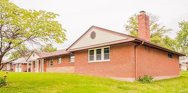 1st image of 10245 Oak Ave