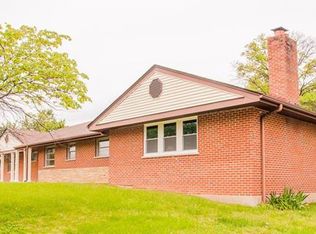10245 Oak Ave, Saint Louis, MO 63114
