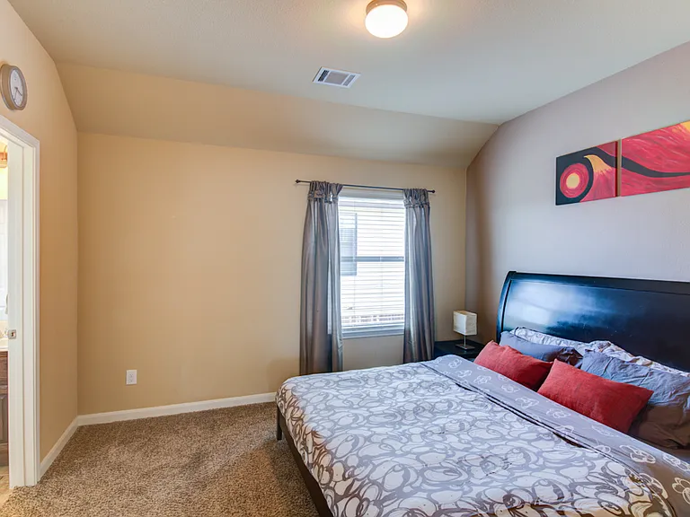 308 Entrada Way — Photo 15