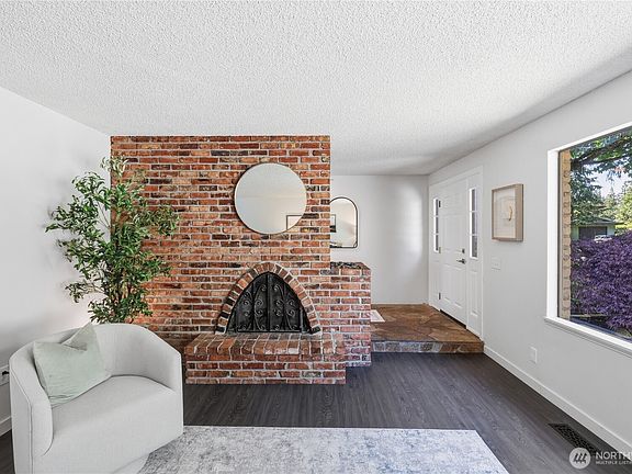 5th image of 17405 18th Avenue W