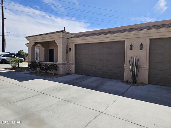 5th image of 3470 Candlewood Dr APT 109