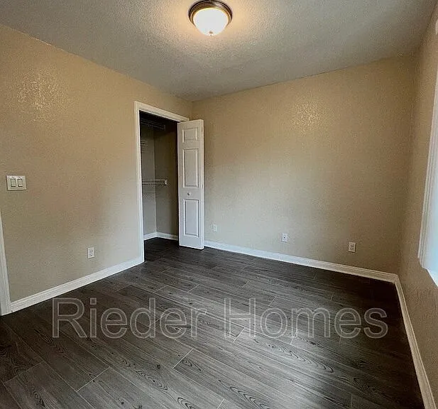 5252 Orange Ave #127 — Photo 2