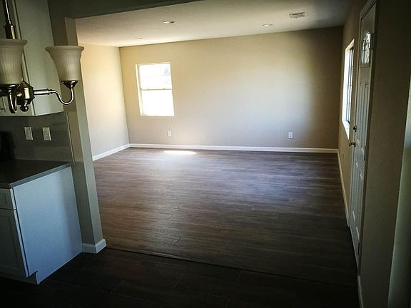 5th image of 3276 San Juan Ave