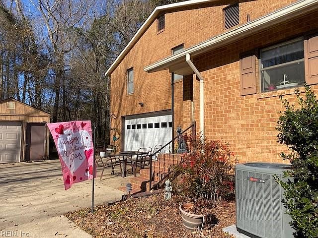 1st image of 321 Snowberry Ln APT A