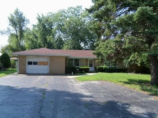1st image of 935 E Alma Dr