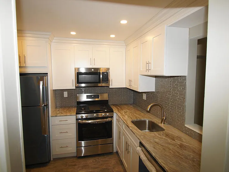 37 Belmont Sta — Photo 6