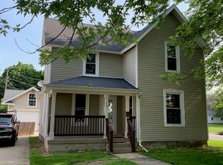 425 E Elmwood St, Pontiac, IL 61764