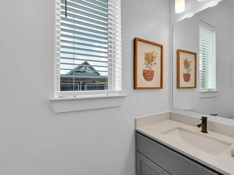 Guest Half Bath