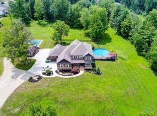 6675 Clark State Rd, Blacklick, OH 43004