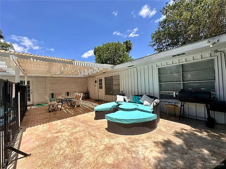 807 Walnut Ave — Photo 11