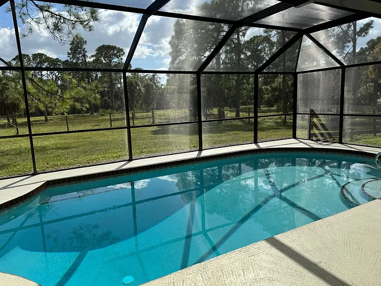 Snyder Dr — Photo 1