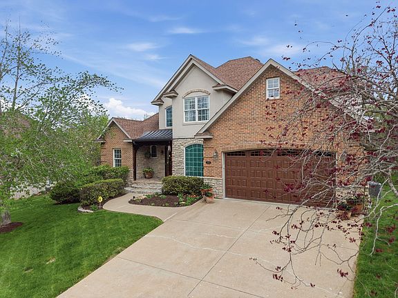 3rd image of 3804 Creekfront Way