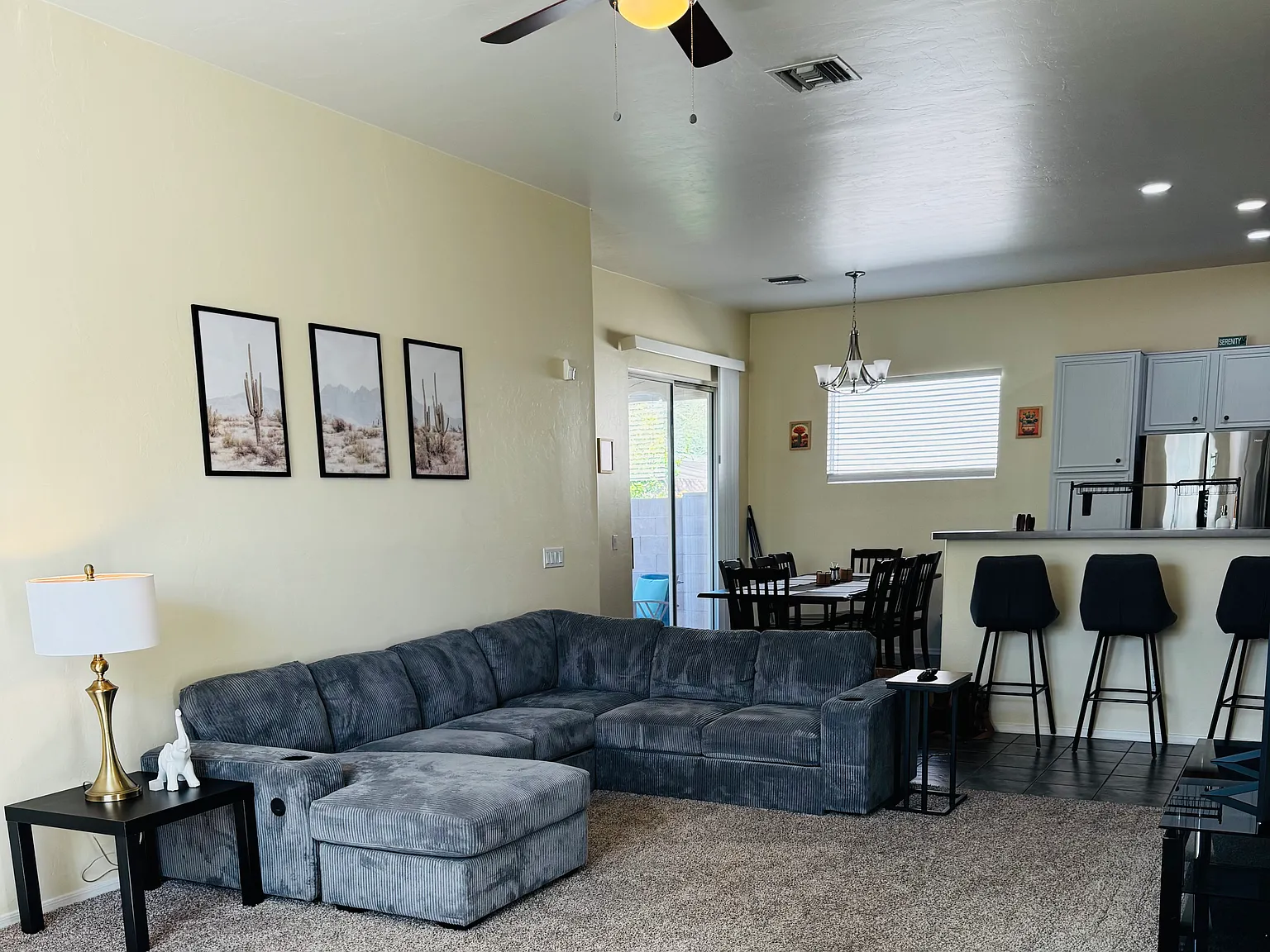 4 bed, 1601 sqft, $3,650 — Photo 3