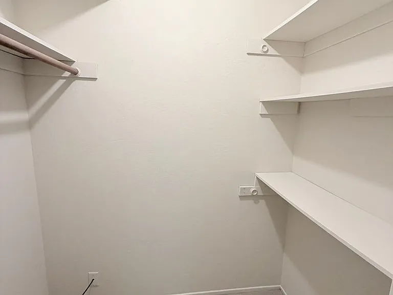 3727 Peacock Court — Photo 9