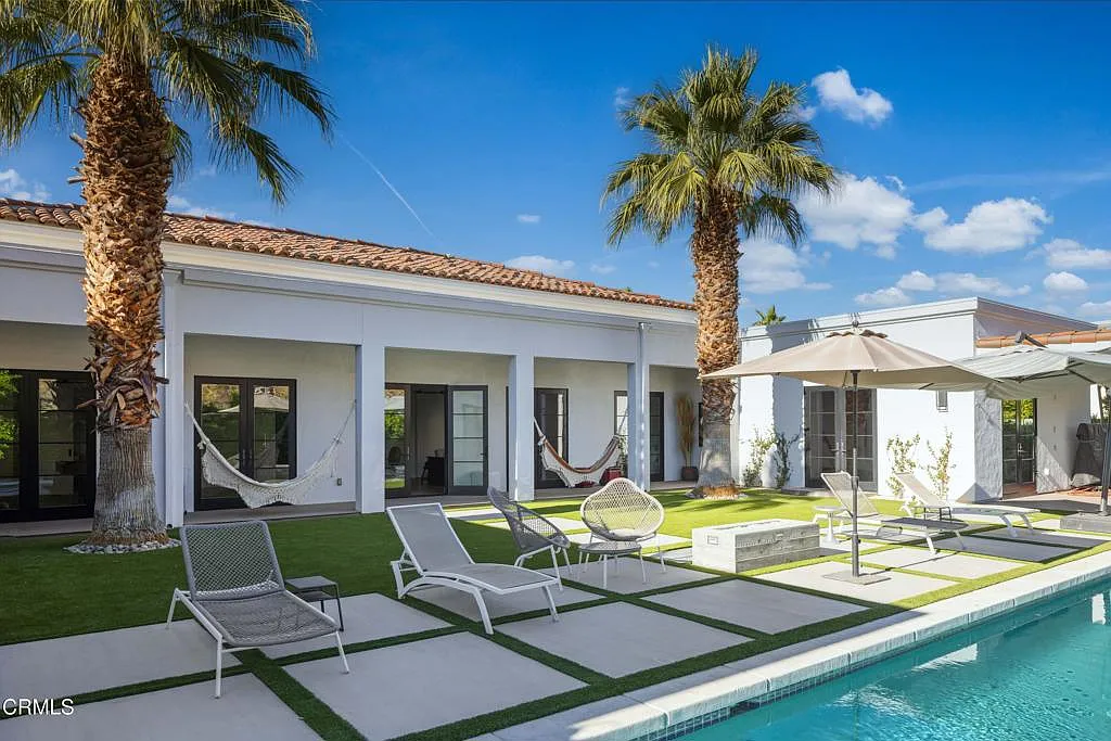 5 bed, 5.0 bath, 4874 sqft, $45,000 — Photo 2