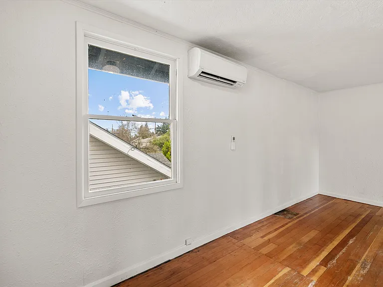 7015 N Greeley Ave #B — Photo 26