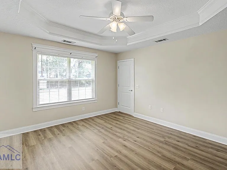 115 SE Cutters Gap — Photo 15
