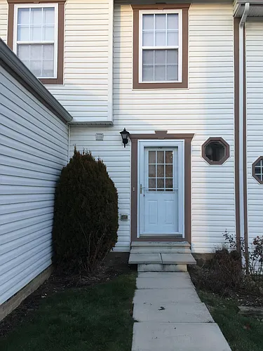 202 Pine Valley Dr Photo 1
