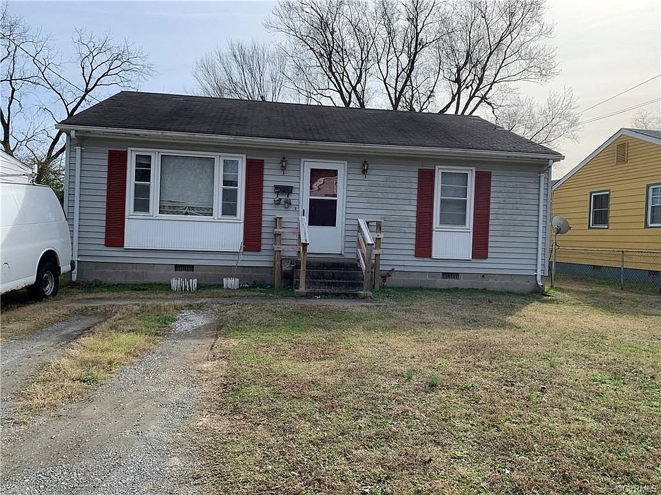 1st image of 123 N Elm Ave