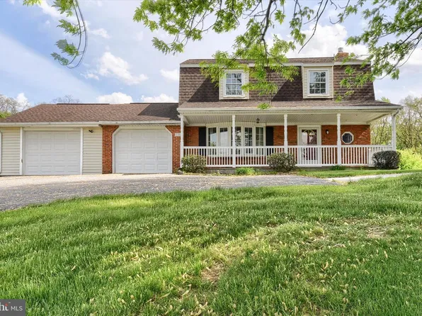 810 Creek Rd, Carlisle, PA 17015