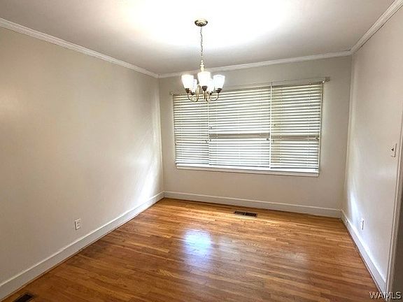 5th image of 510 N Shiloh St