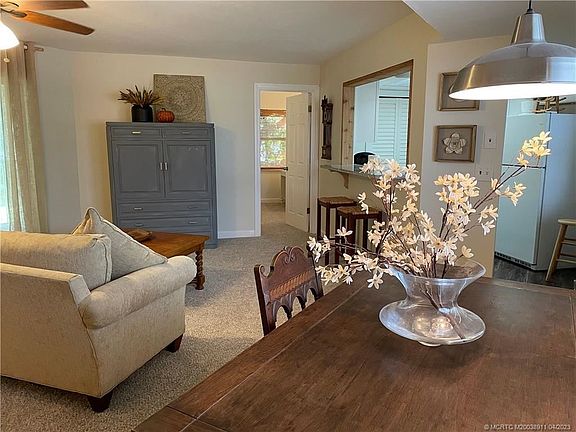 4th image of 3296 SE Aster Ln APT C263