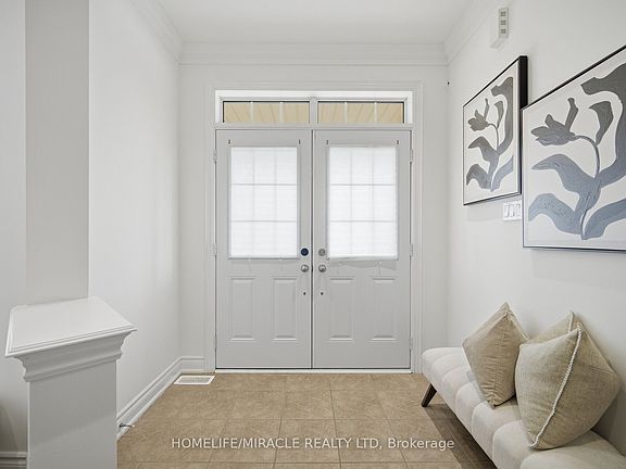 5th image of 28 Kincardine St