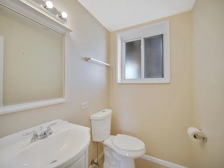 16048 Haven Ave — Photo 12