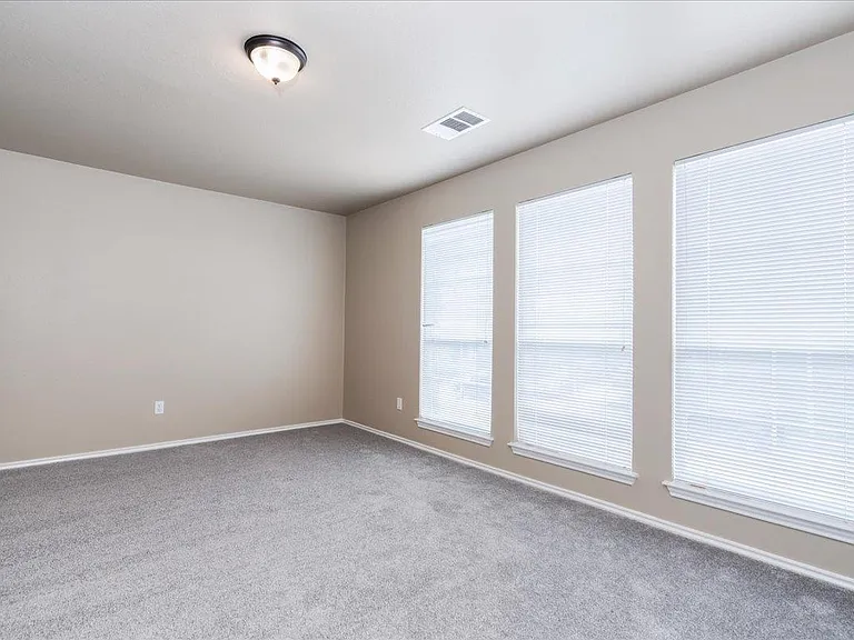 1501 Sweet Leaf Ln — Photo 26