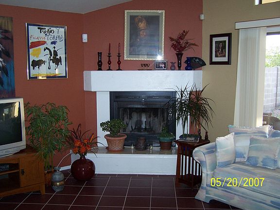 Fireplace in greatroom