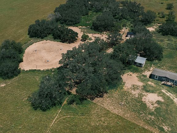 2nd image of 490 Hernandez Rd