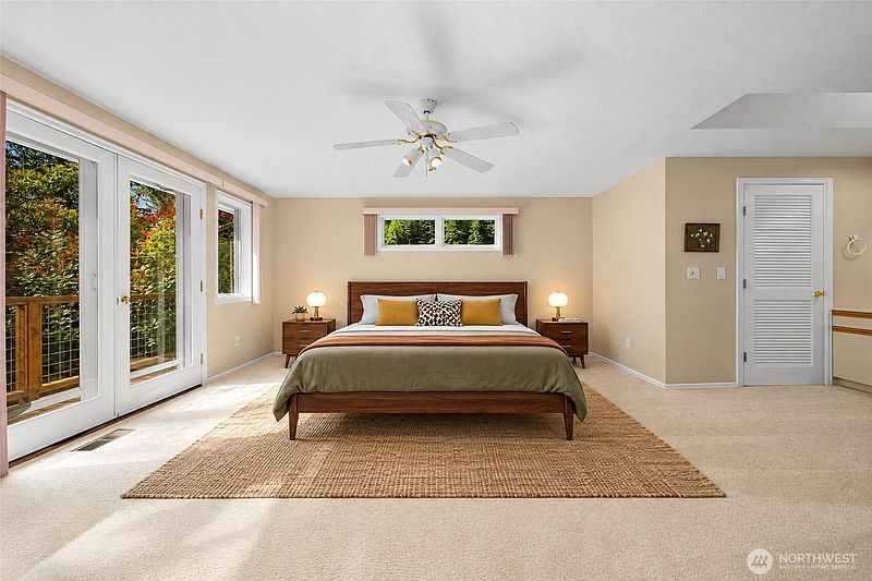 5th image of 2815 Niagara Street