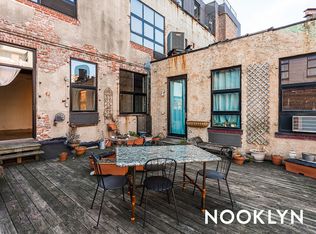 300 Graham Ave #2T, Brooklyn, NY 11211