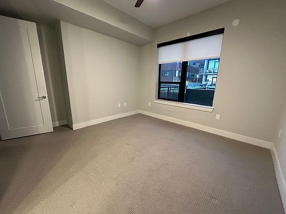 5th image of 367 Jackson St #533