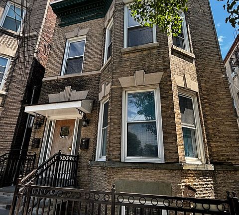 2nd image of 2408 New York Ave #3