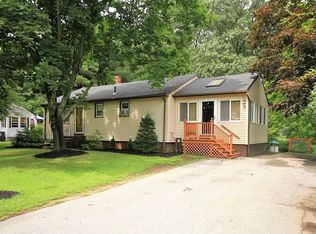 29 Parker Ave, Dracut, MA 01826