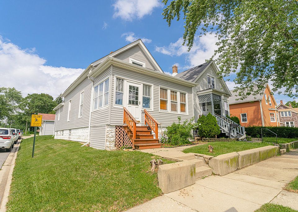 1st image of 2860 128th St