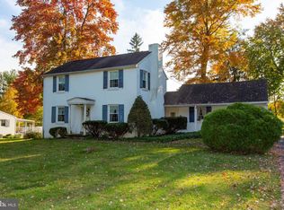 2074 Holloway Rd, Norristown, PA 19403