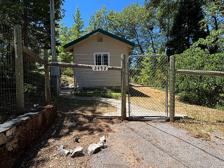 2452 Buffalo Hill Rd — Photo 1