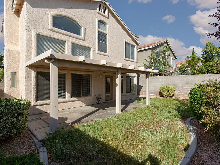 408 Madison Taylor Pl — Photo 39