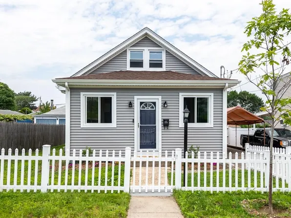175 Grassmere Ave, East Providence, RI 02914
