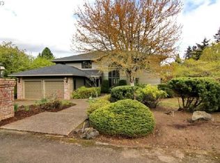 13430 Atwater Ln, Lake Oswego, OR 97034
