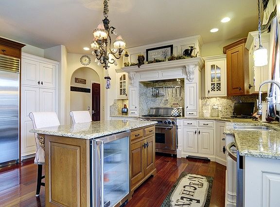 5th image of 3616 Schillinger Ct