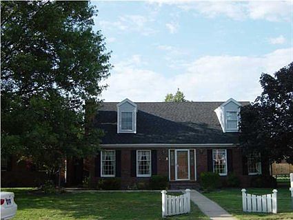 1st image of 4620 Cromwell Dr