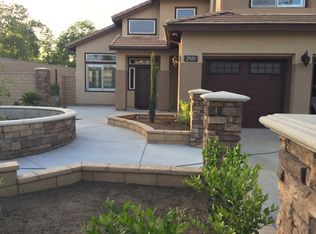 2920 Spring Meadow Dr, Corona, CA 92881